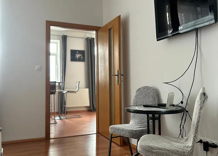 4 Plaza Apartmán *
